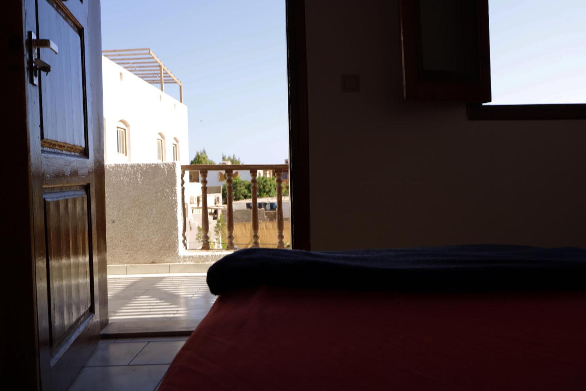 Nook Hostel Dahab Buitenkant foto